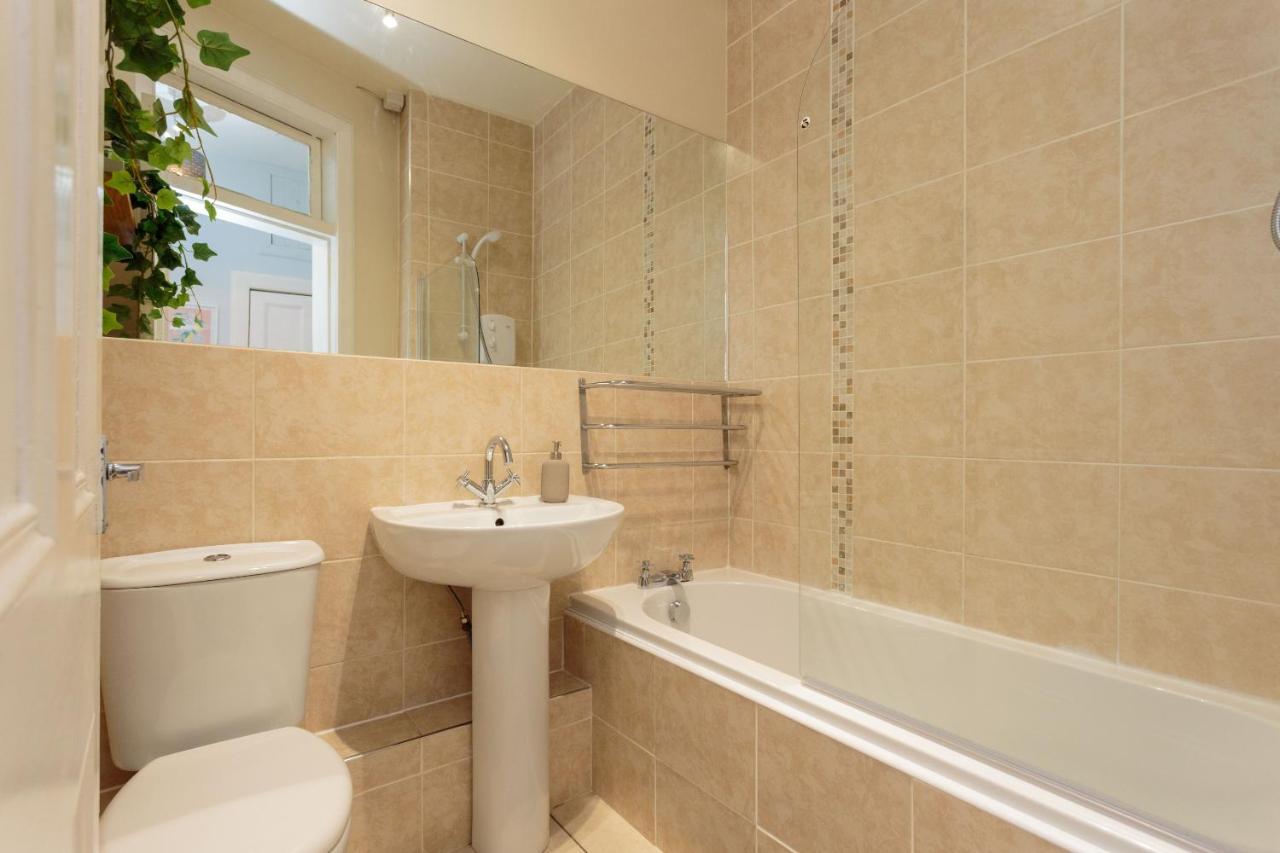 Warm 1bed Flat Leith Walk Appartement Édimbourg