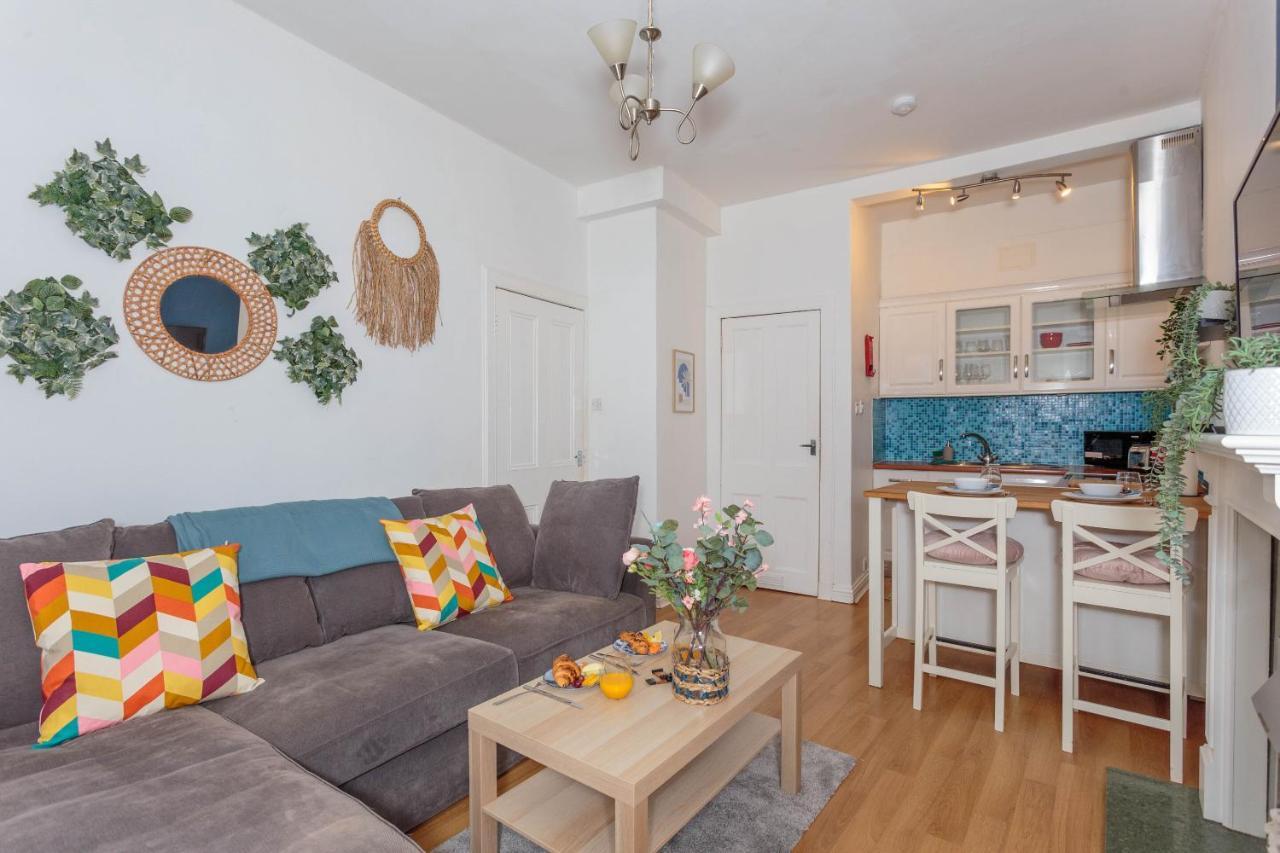 Warm 1bed Flat Leith Walk * Édimbourg